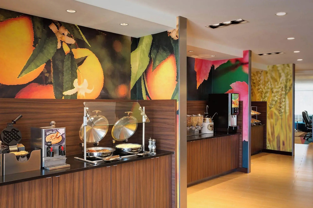 Fairfield Inn & Suites by Marriott Dallas West/I-30