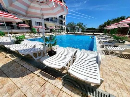 Dilov Apartments in Yalta Golden Sands
