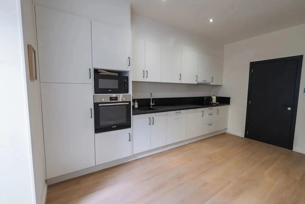 Cozy 3 Private Rooms Near to City Center