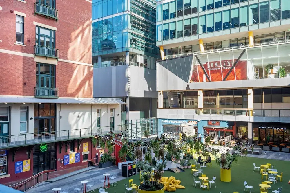 Spacious Melbourne CBD 2-bed Close to Everything