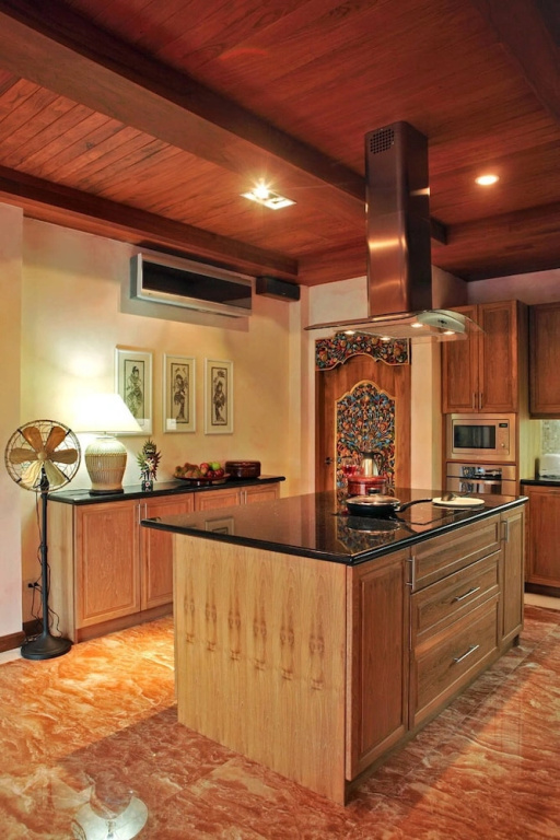 Exclusive Balinese Pool Villa in Pattaya