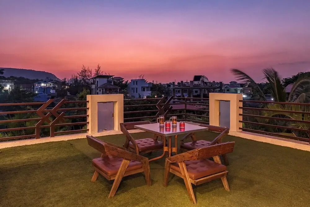 CosmicStays The Luxe Oasis Private Pool Villa & Bar In Lonavala