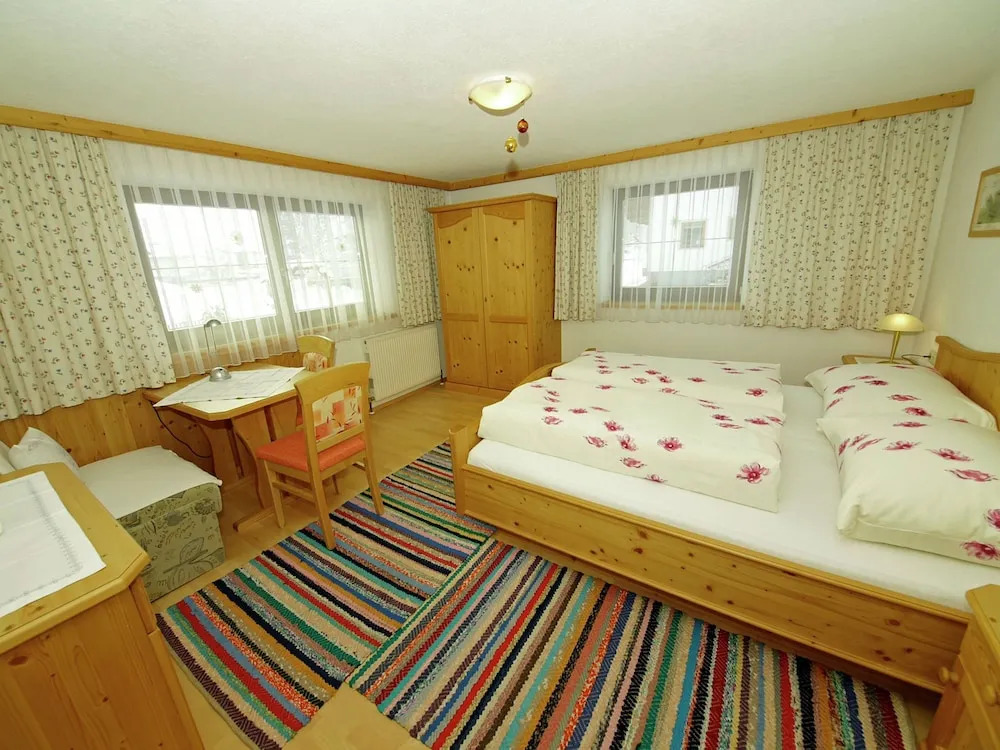 Lovely Apartment on Working Farm in Strass im Zillertal