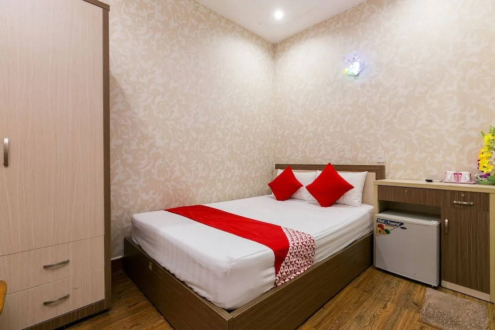 Oyo 425 Seven Stars Hotel