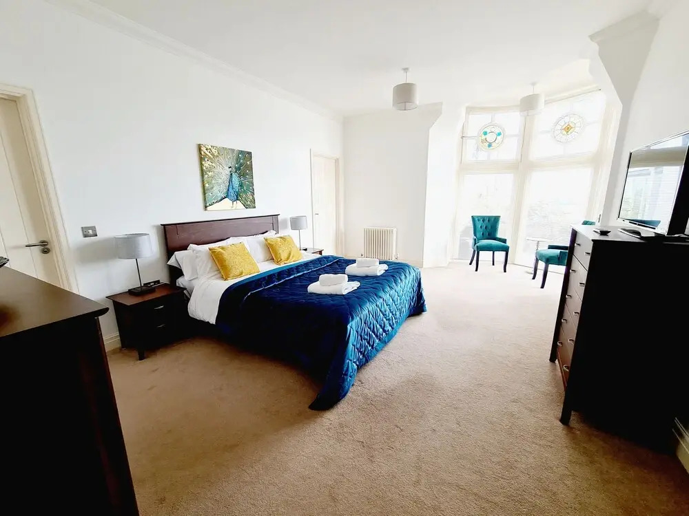 Seas the Day - Luxury Beach Apartment - Sleeps 4