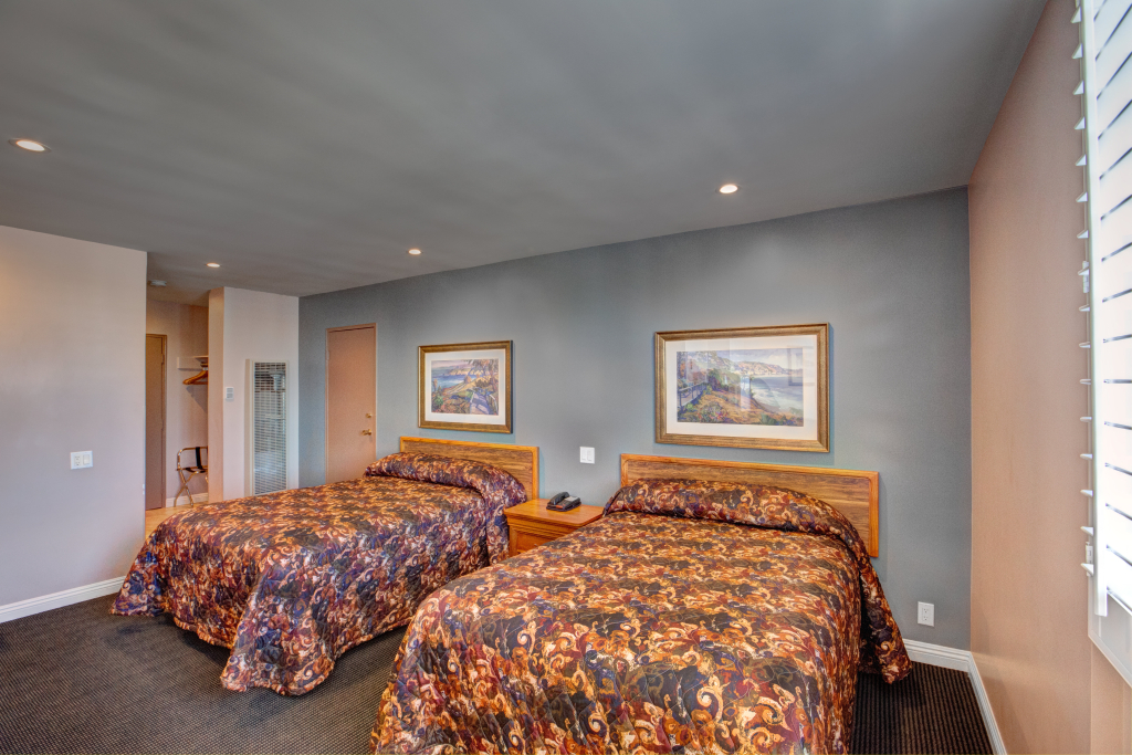 Dunes Inn - Wilshire
