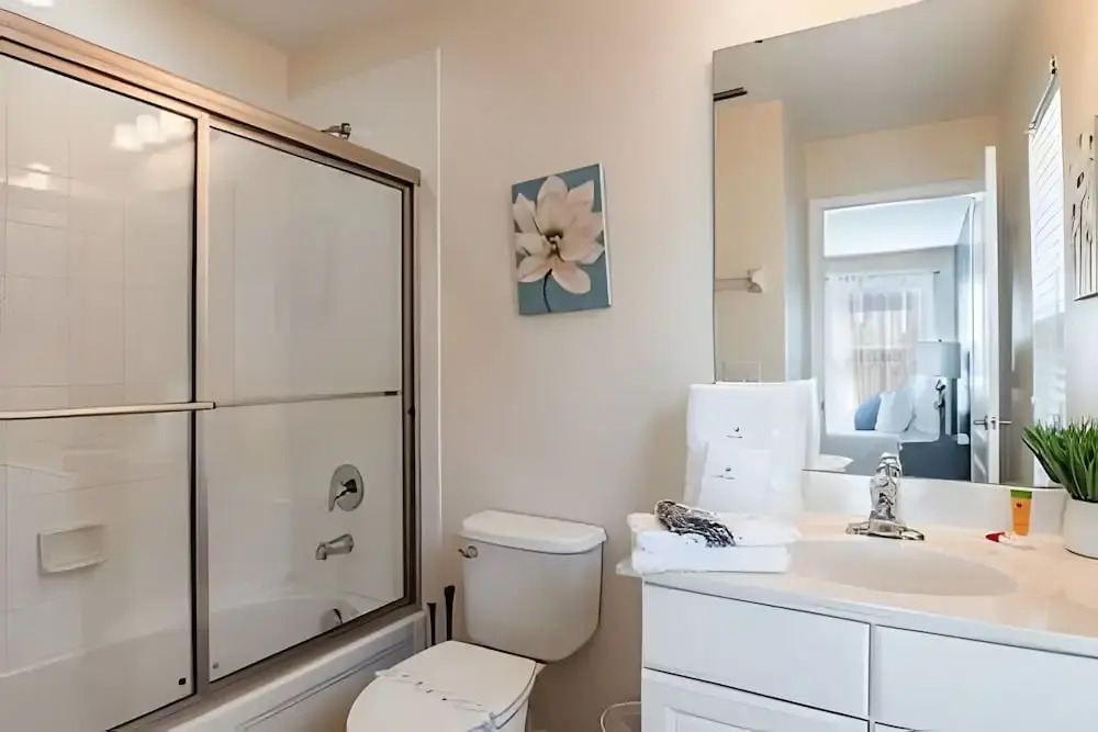 Solterra 6br, 4 Ensuites, Pool & Game Room