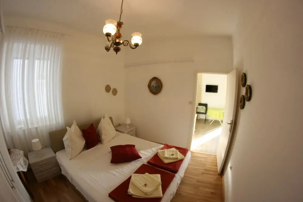 Apartments Lena