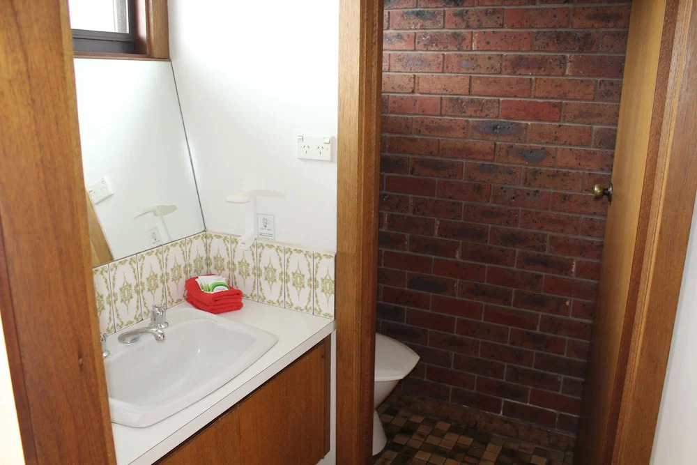 Kardinia Park Motel
