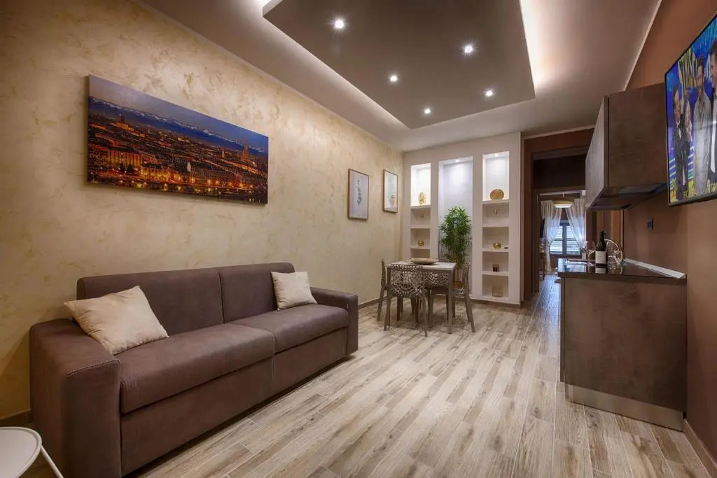 TORINO VACANCY 3 - Elegant & Romantic house with a view of Piazza Vittorio/Gran Madre