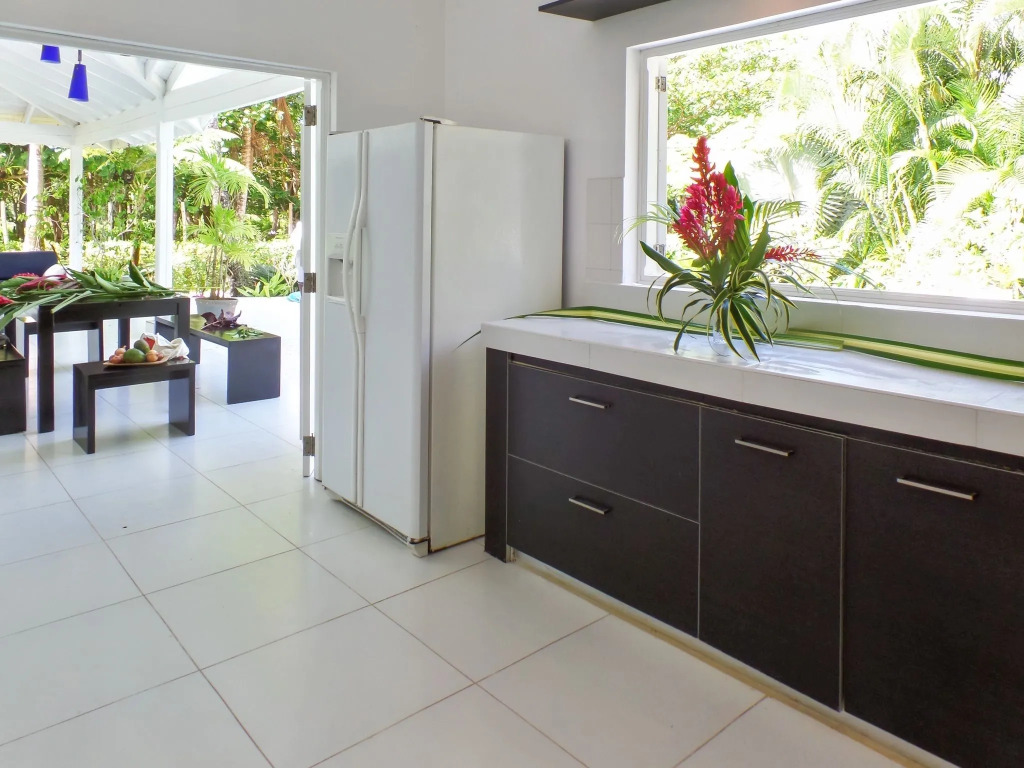 Gorgeous, 3-bedroom Villa With a Flower-filled Garden and an Infinity
