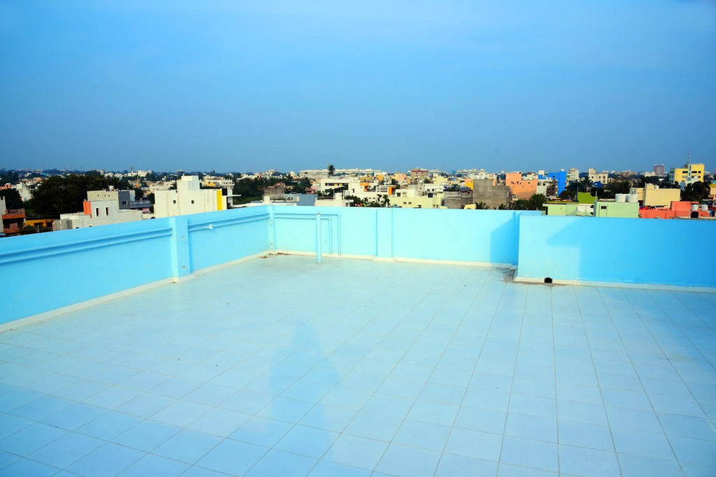 Sri Apartment 2BHK For Familys Couples Parking A2