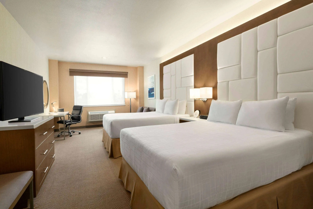 Wyndham Anaheim