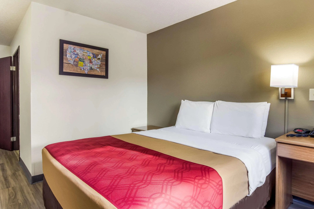Super 8 Motel Somerset