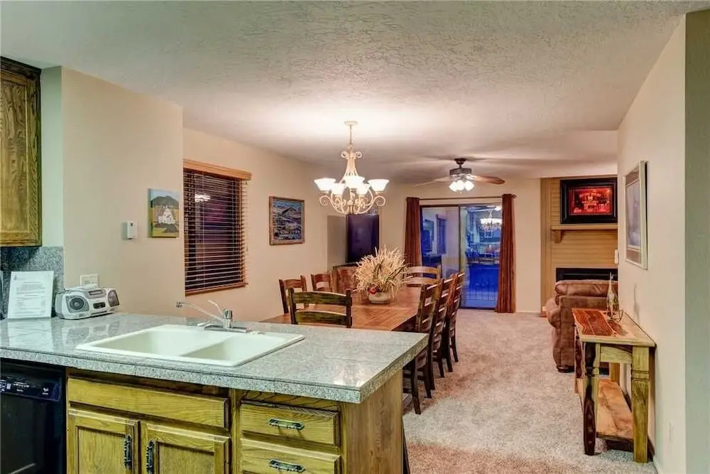 1475 Park Avenue - Unit #6 4 Bedroom Condo