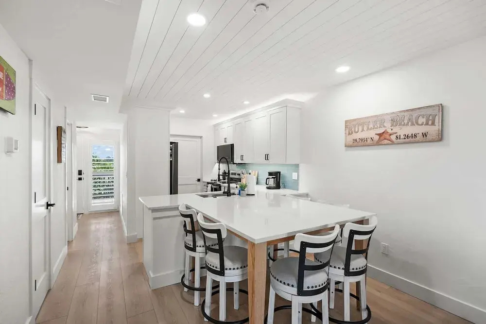 Direct Ocean View Steps to Beach Modern Updates