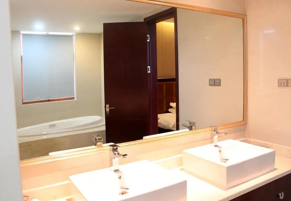 Jinsu Business Hotel