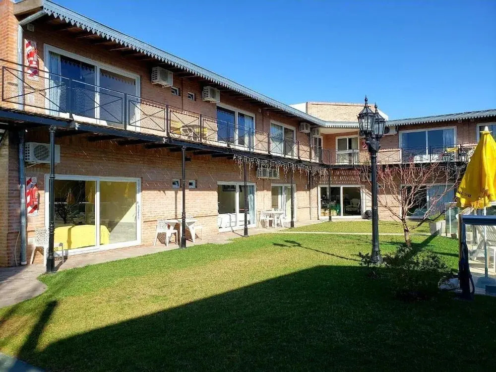 Marvic Hotel