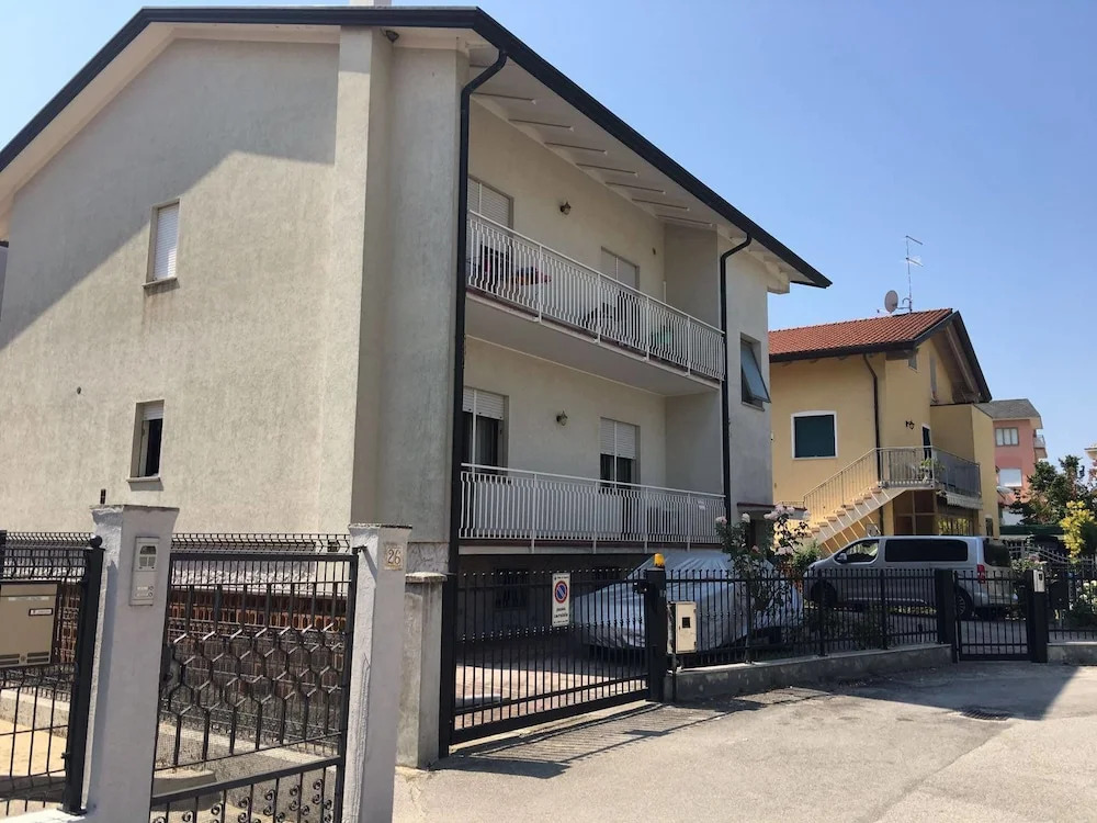 Villa Danimarca N 2