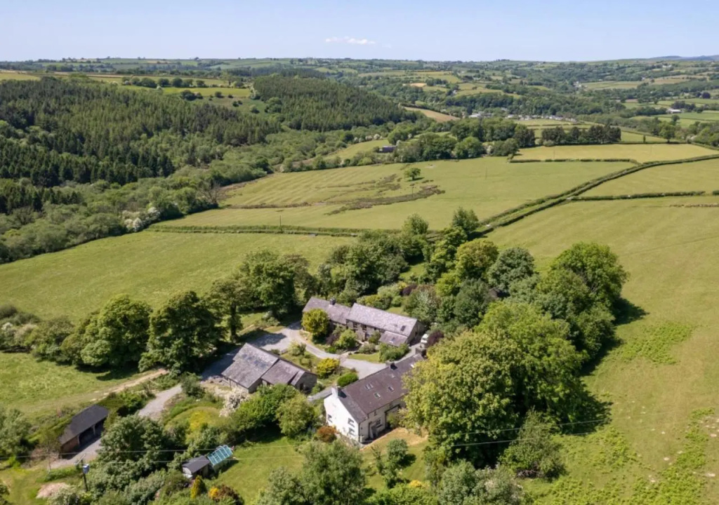 Ysgubor Uchaf