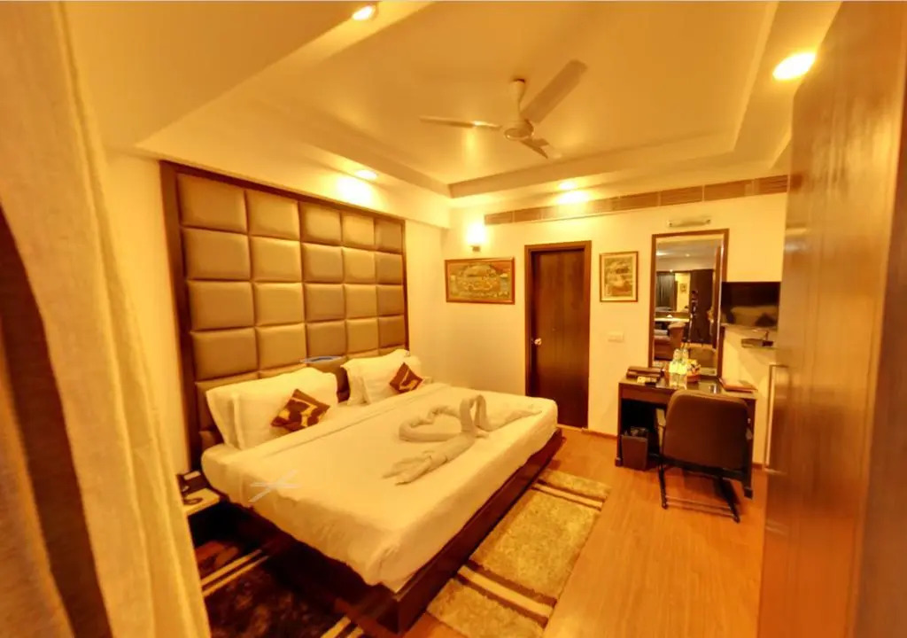 Hotel Royale Ambience