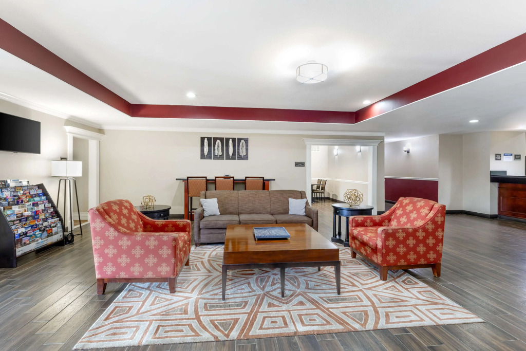 Best Western Plus Burleson Inn & Suites