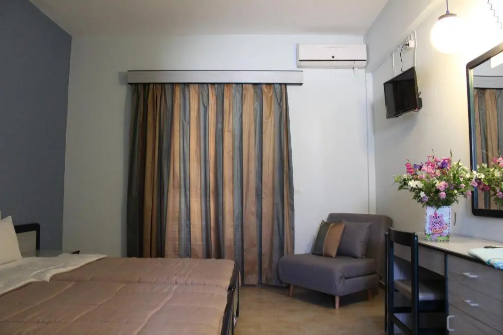 Glyfada Gorgona Apartments