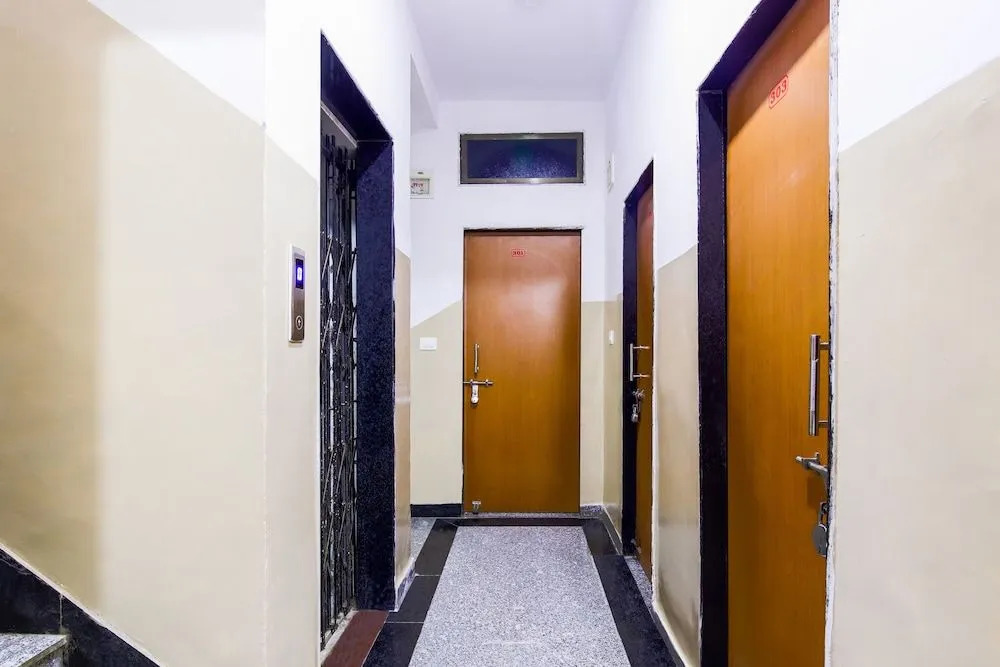 Spot On 49840 Hotel Kamal Darshan