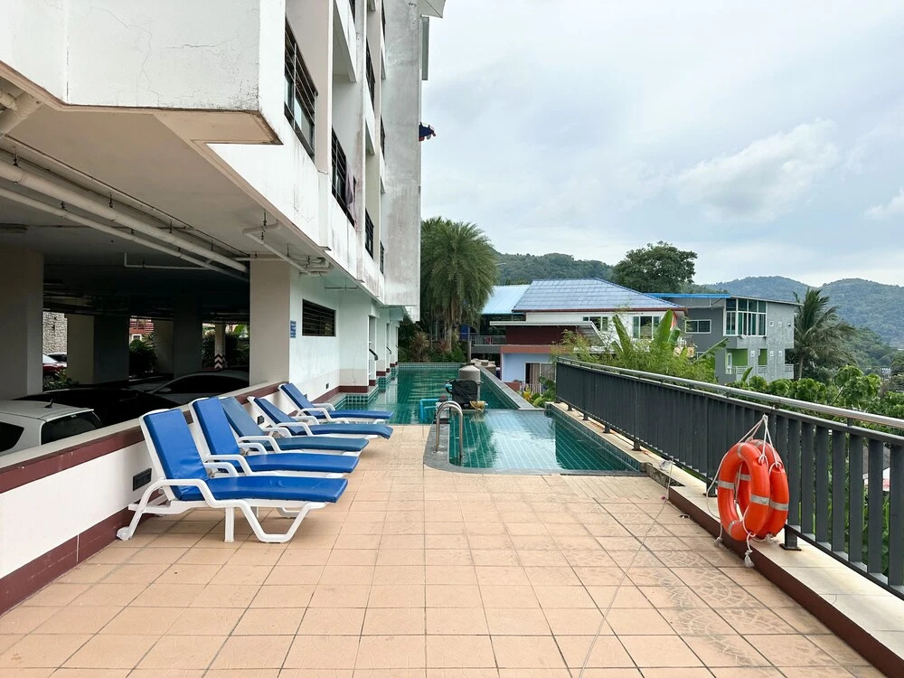 Sea and Sky condo Karon 306