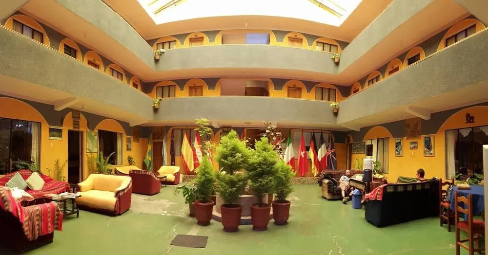 Hotel Utama