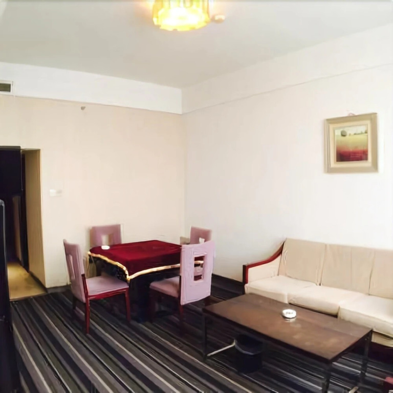 Jinyue Business Hotel