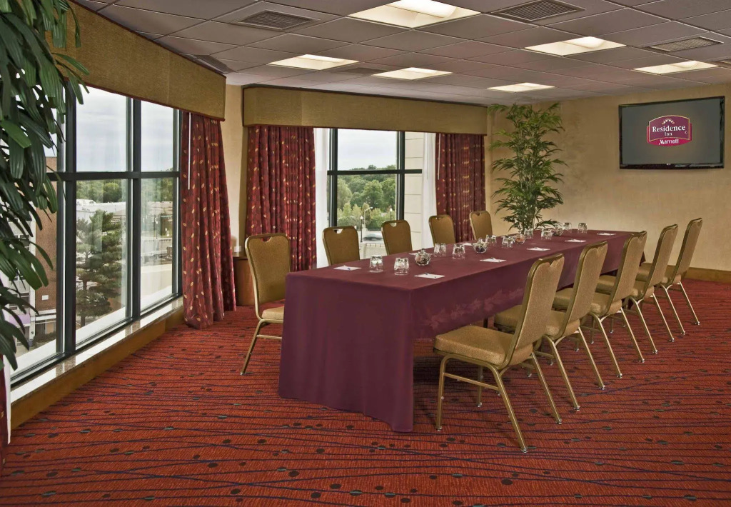 Residence Inn by Marriott Springfield Old Keene Mill