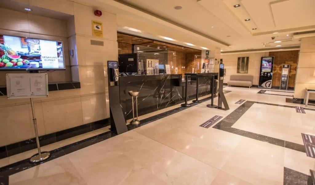 Hotel Andalucía Center