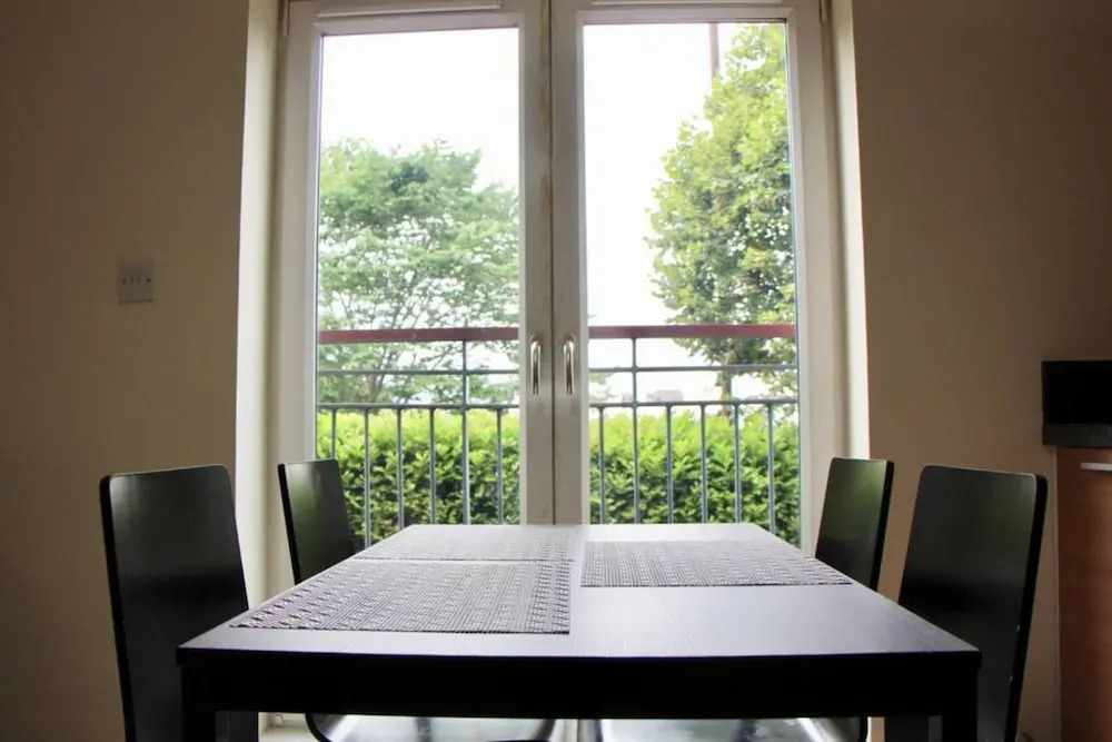 Spacious 2 Bedrooms Apartment in Strada Complex