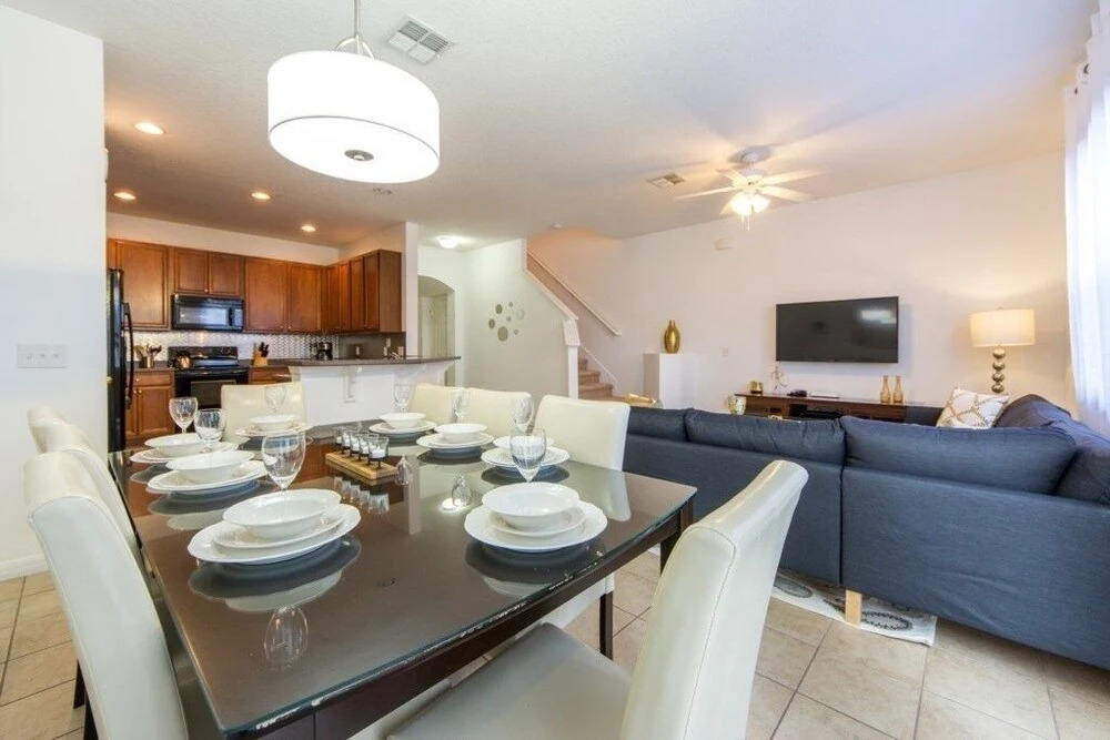 Perfect Lake View 10 Min To Disney! 3 Bedroom Townhouse