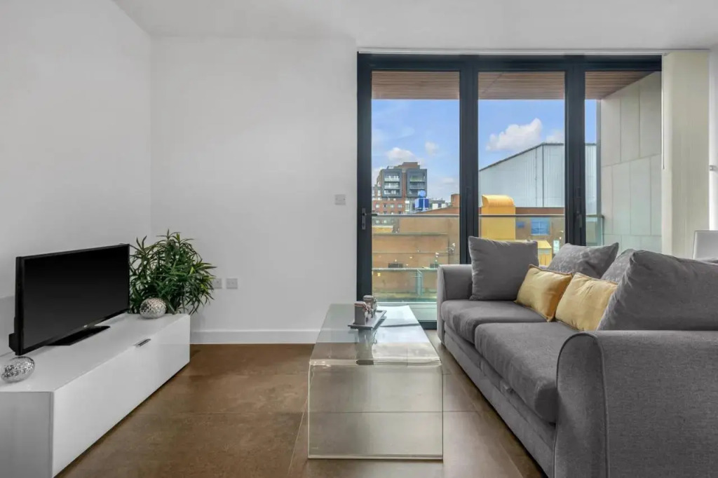 Book House Serviced Apartments by MySquare