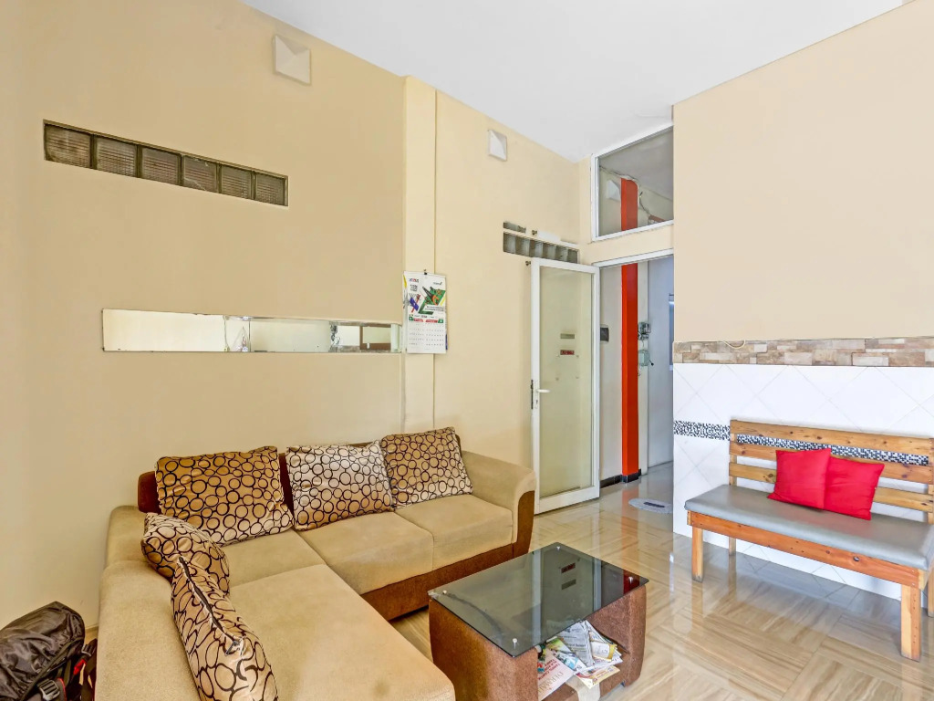 OYO 90553 Arteri Guest House