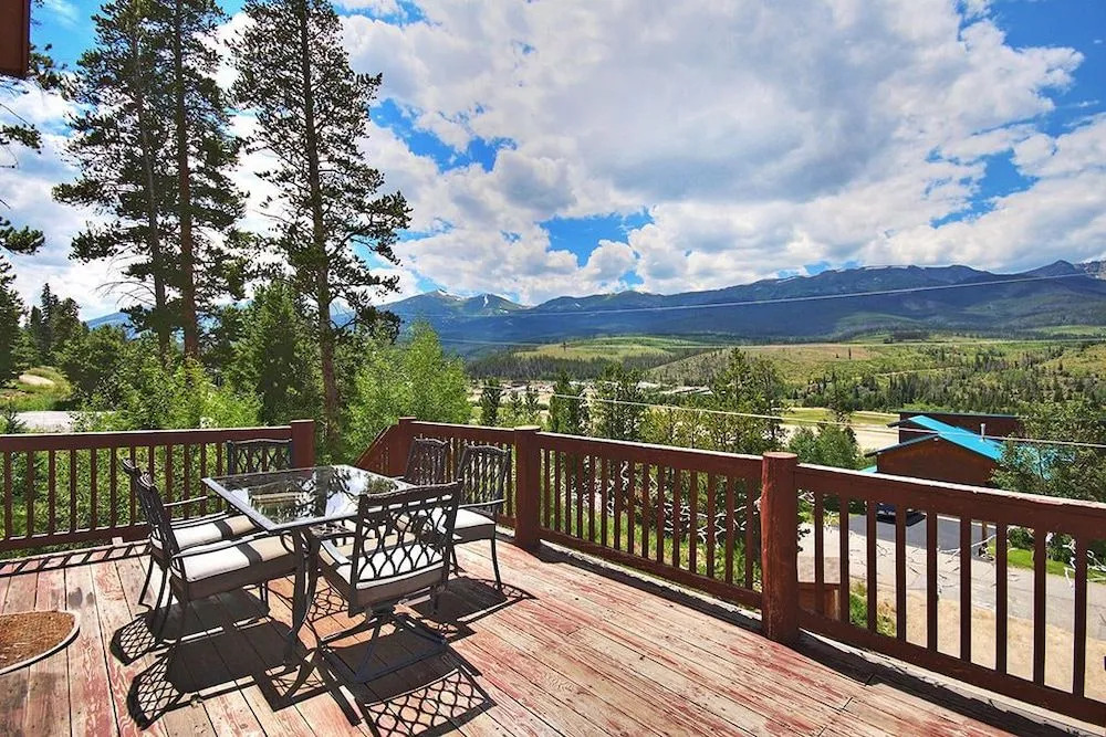 Powder Moose Villa