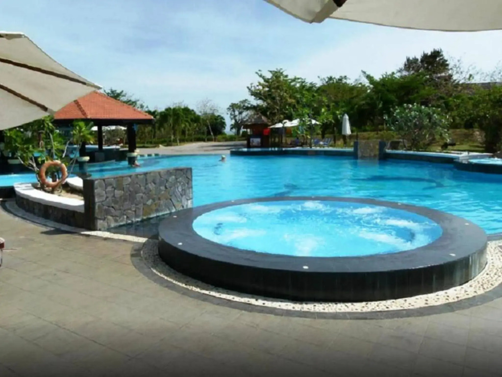 Pacific Beach Resort