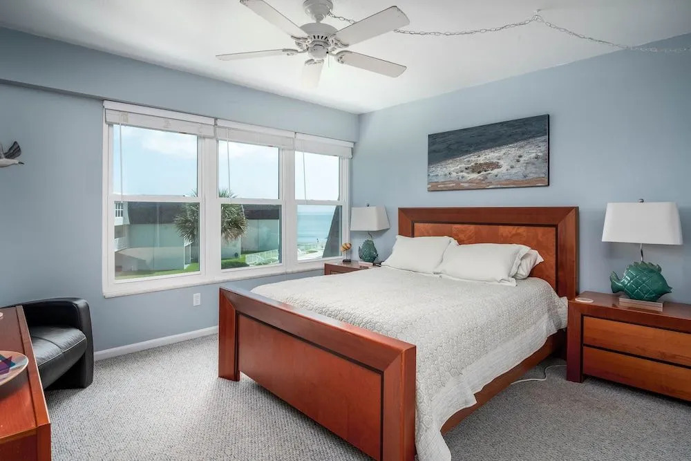 Salty Hippo - 2Br Condo