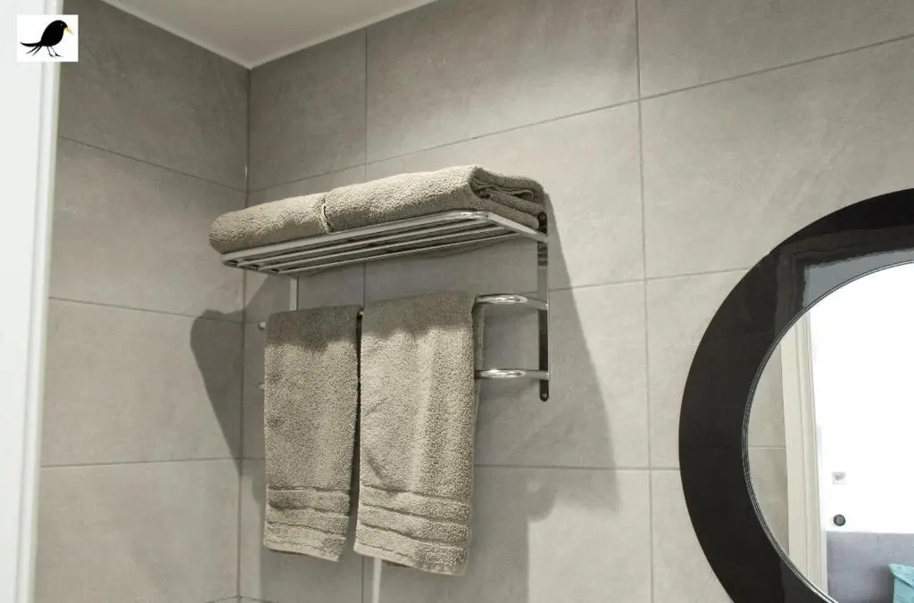 Blackbird Accommodation and Luxury Apartments room 11