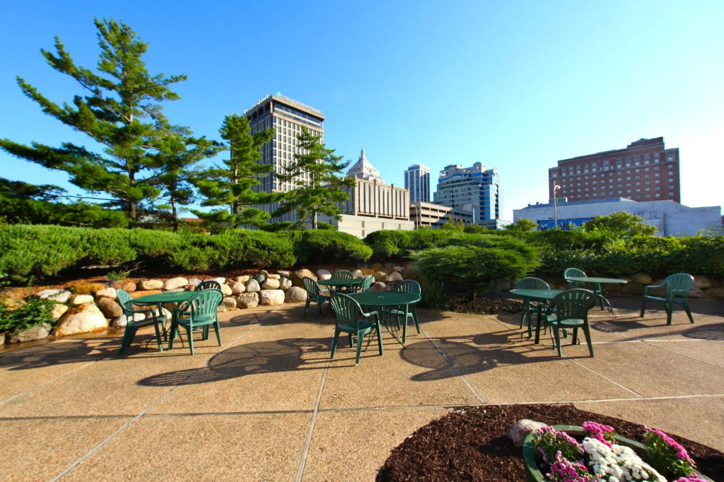 Four Points by Sheraton Peoria