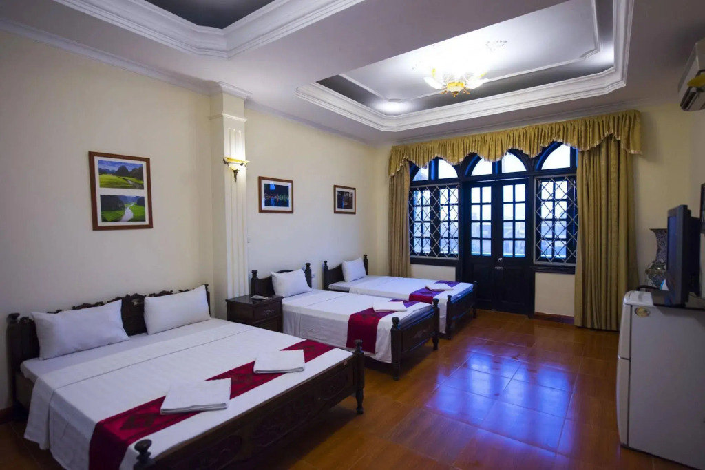 Group Nest Hotel