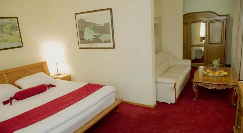 Victory hotel Pristina