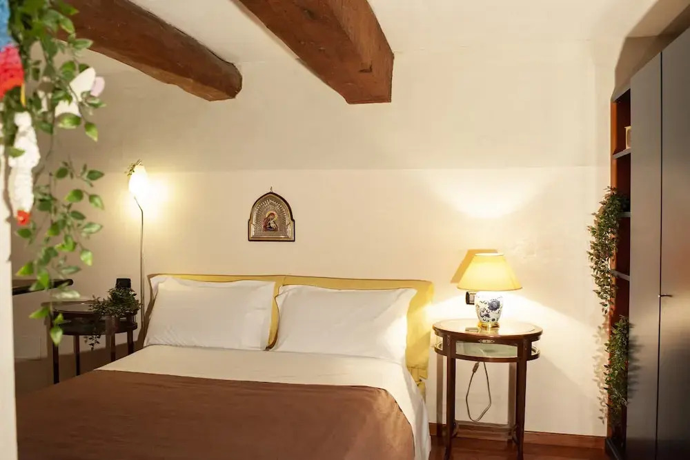 Gran Suite Piazza Maggiore - T&T communications