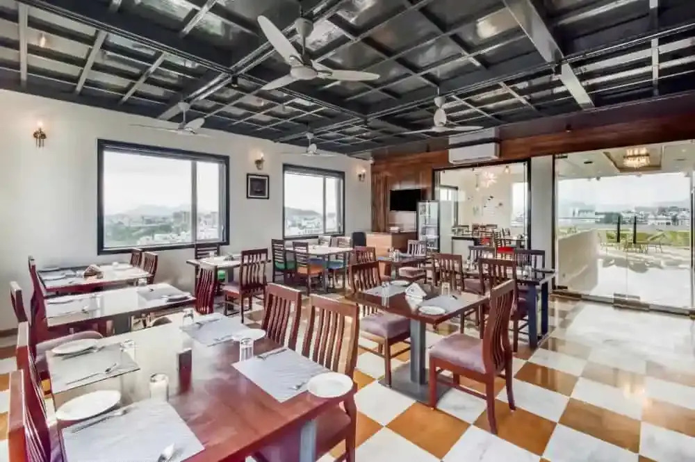 Hotel Ratnam Chitrakoot Nagar Udaipur
