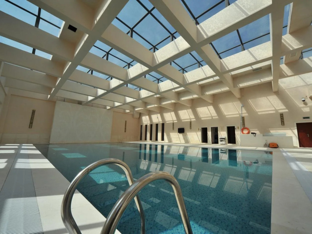 S&N Dalian Hotel