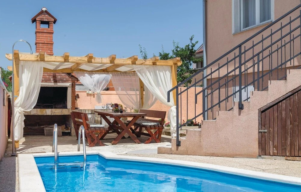 Luxurious Home In Pula