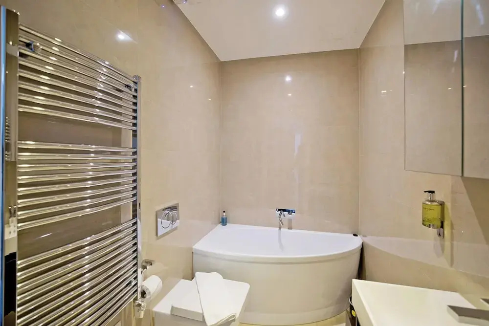 Imperial liverpool street apartments