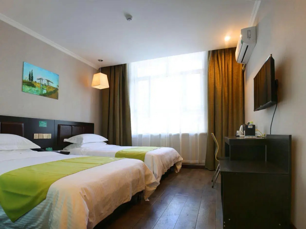 GreenTree Alliance Hotel Urumqi Airport Branch